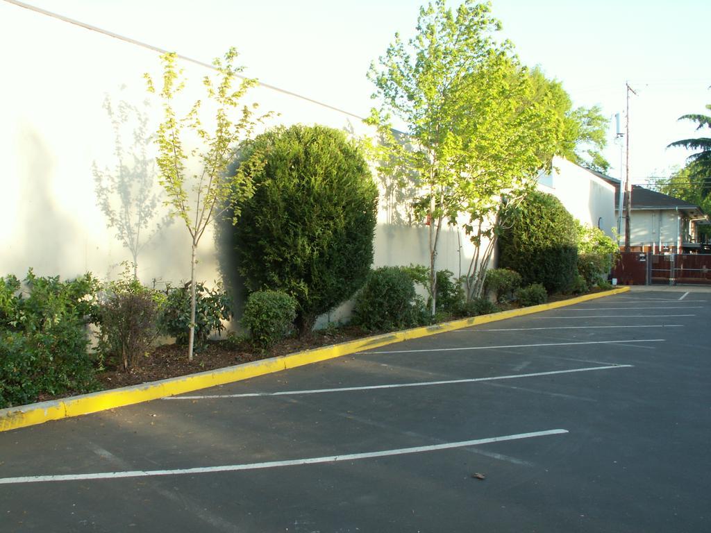 Express Inn&Suites Eugene Exterior foto